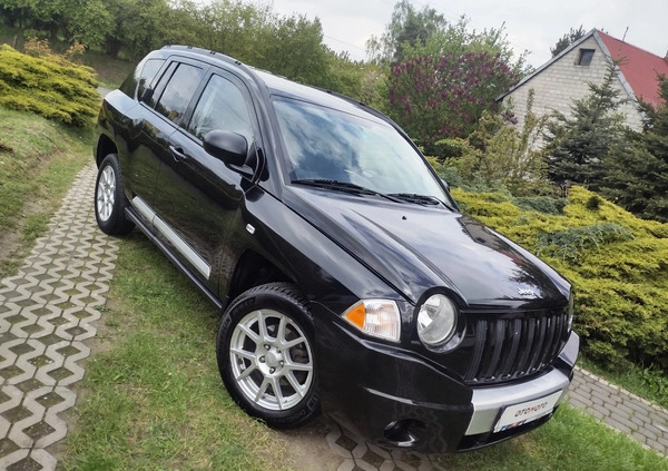 Jeep Compass cena 27990 przebieg: 213700, rok produkcji 2009 z Ćmielów małe 742